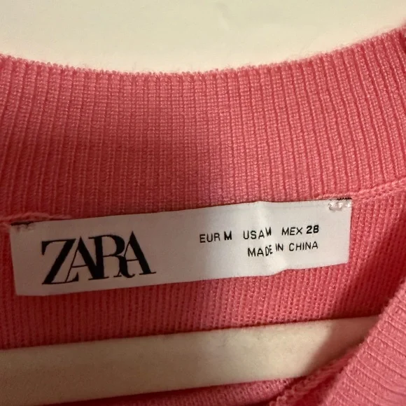 NWOT. Zara wool blend sweater. Round neck, ribbed sleeves. Sits at waist. Pink - Picture 11 of 13